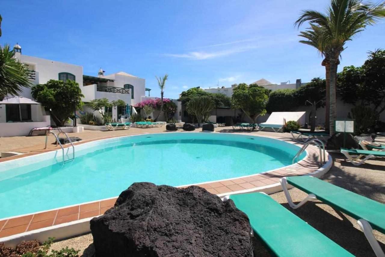 Nautic Apartment In Puerto Del Carmen Tias Bagian luar foto